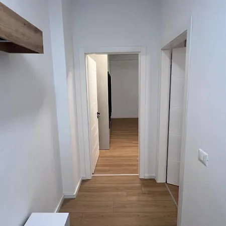 Apartment West Hills *