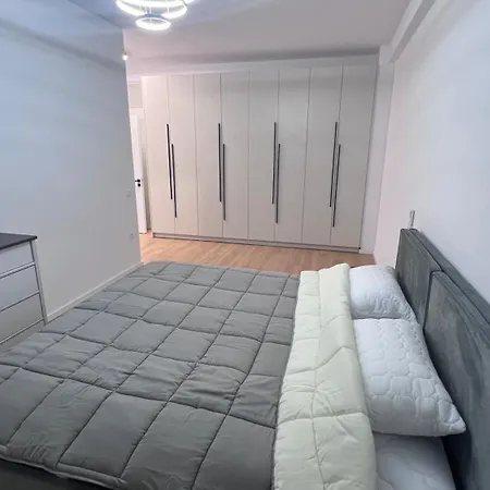 Apartment West Hills Tirana